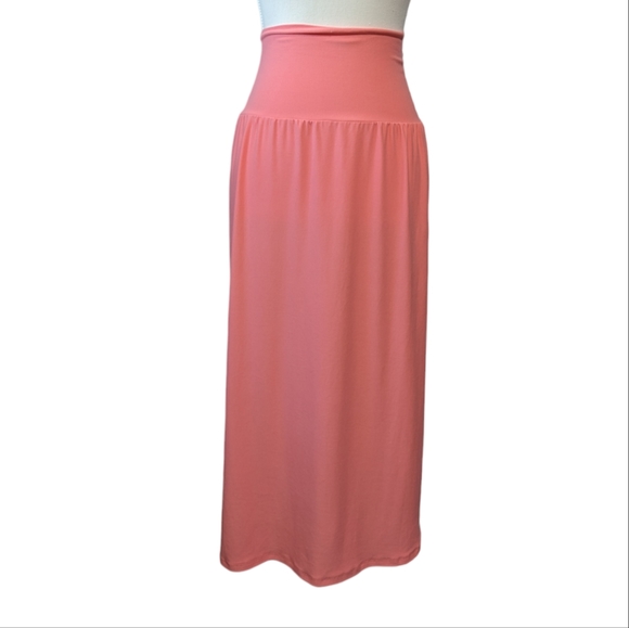 🆕 Catrine Midi Skirt | *Size Down | Round hem | Side Slit | Buttery Soft - Picture 2 of 5